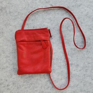 NWOT - Osgoode Marley - Ella wearable pocket - garnet / bright red